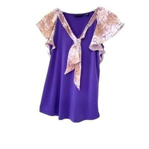 NY&Company 7th Avenue purple flutter sleeve blouse lightweight size XSmall EUC